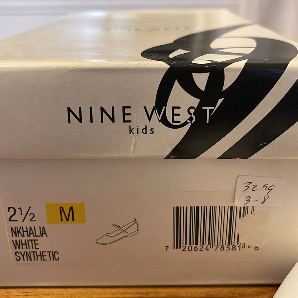 Nine West White Mary Jane Flats